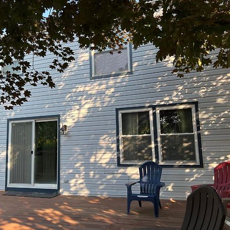 Upgraded, Beautiful 4 Bd Colonial In בסילבר ספרינג מראה חיצוני תמונה