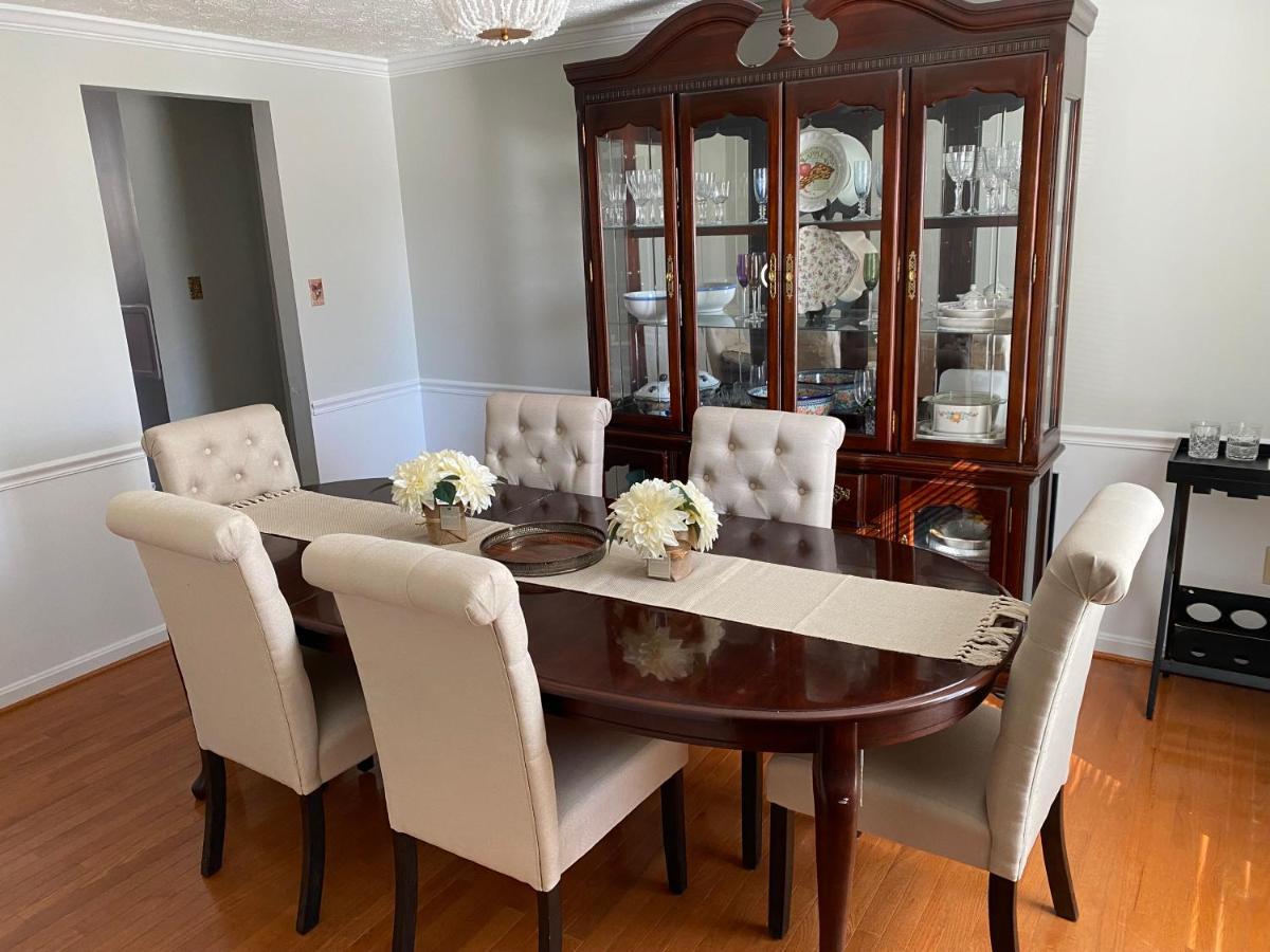 Upgraded, Beautiful 4 Bd Colonial In בסילבר ספרינג מראה חיצוני תמונה