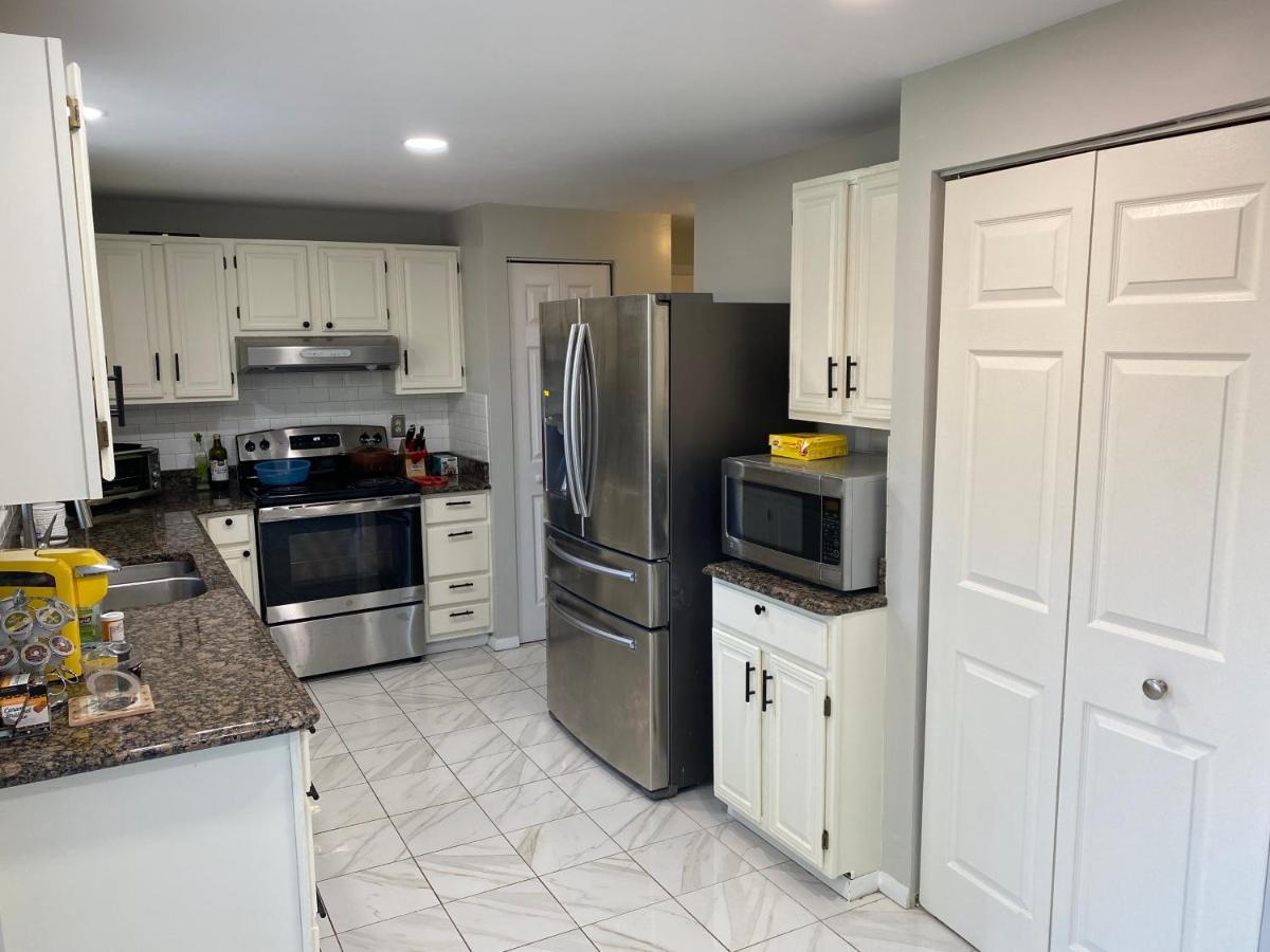 Upgraded, Beautiful 4 Bd Colonial In בסילבר ספרינג מראה חיצוני תמונה