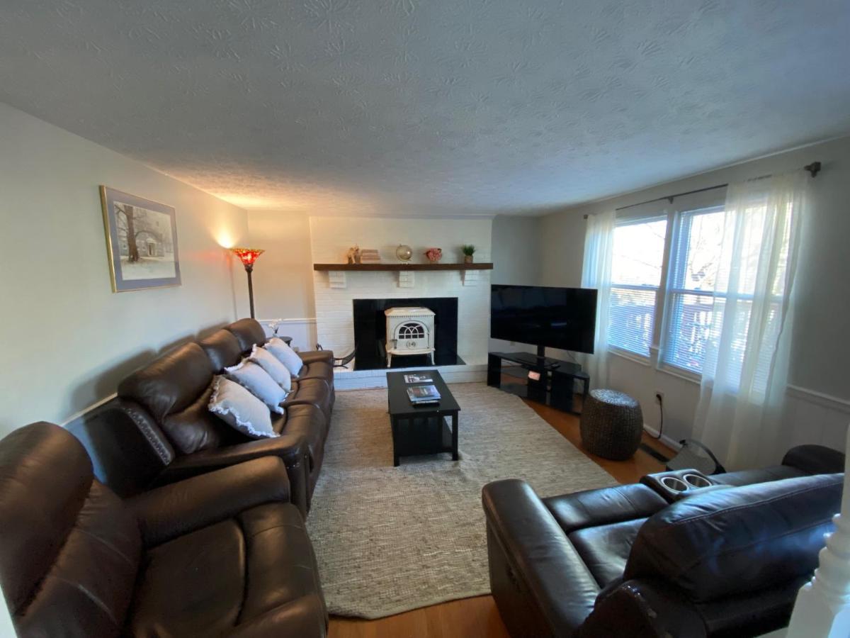 Upgraded, Beautiful 4 Bd Colonial In בסילבר ספרינג מראה חיצוני תמונה