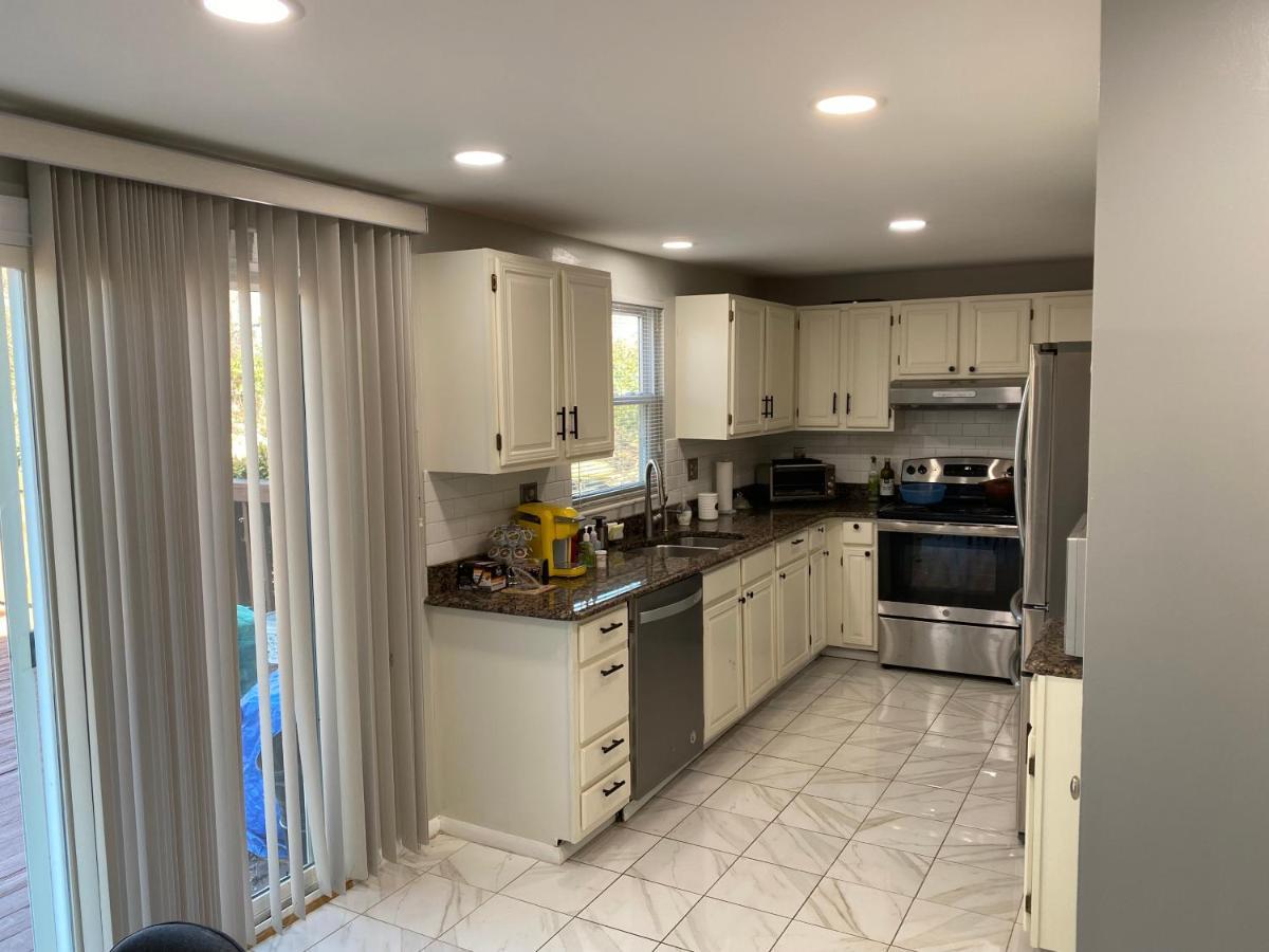 Upgraded, Beautiful 4 Bd Colonial In בסילבר ספרינג מראה חיצוני תמונה